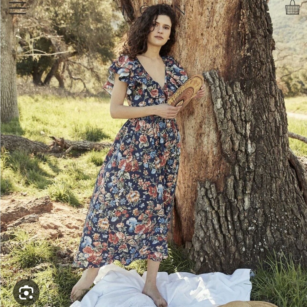Doen Floral Maxi Dress in Blue and Red